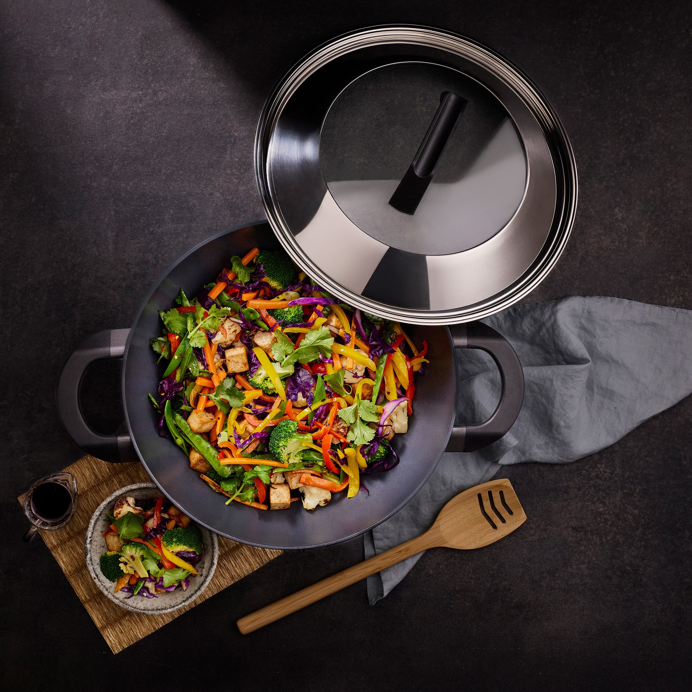 KIN. All-In-One Wok